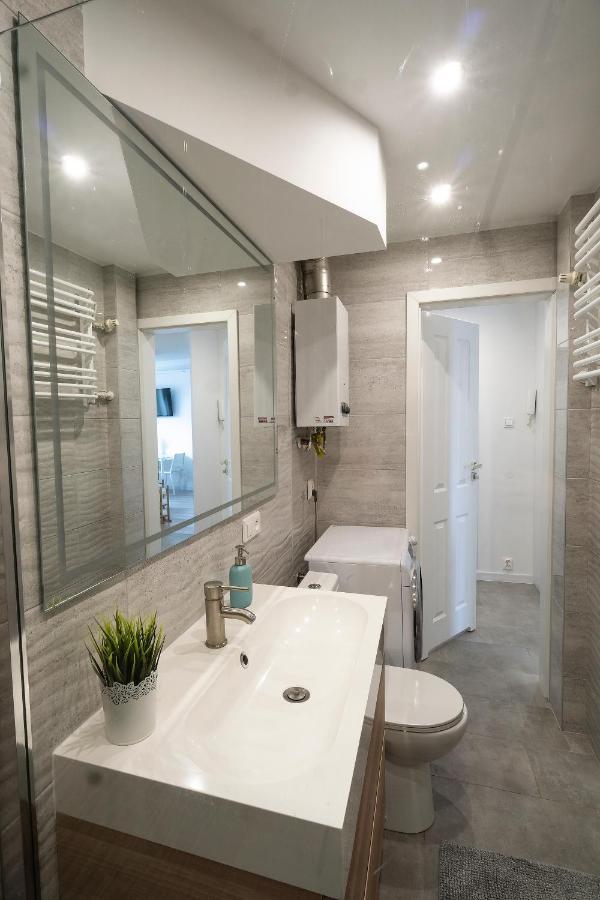 Ideal Apartments Grobla Gdańsk Kültér fotó